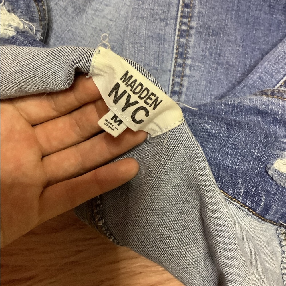 Madden NYC Junior's Cropped Denim Jacket๐ - Picture 10 of 15